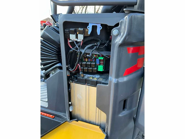 2023 volvo ecr18 elektrische minigraafmachine - afbeelding 18 van  25