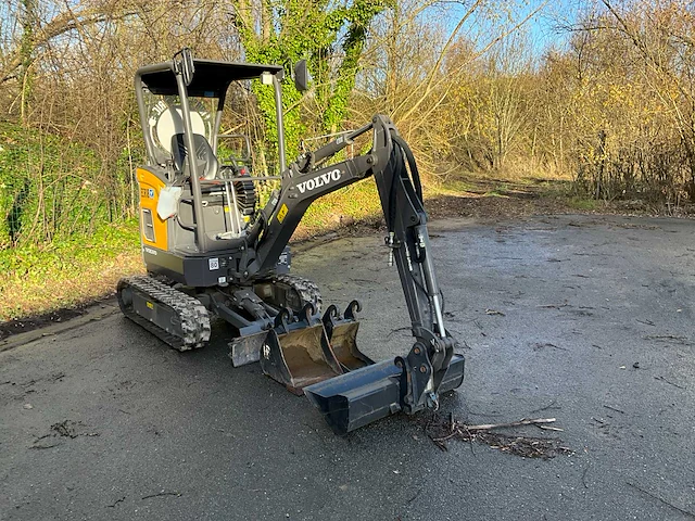 2023 volvo ecr18 elektrische minigraafmachine - afbeelding 20 van  25