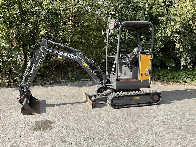 2023 volvo ecr18e - canopy minigraafmachine - afbeelding 12 van  28