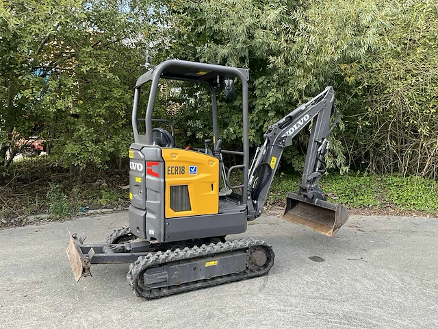 2023 volvo ecr18e - canopy minigraafmachine - afbeelding 25 van  28