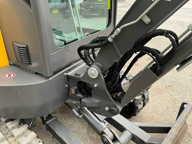 2023 volvo ecr25d minigraafmachine - afbeelding 14 van  37