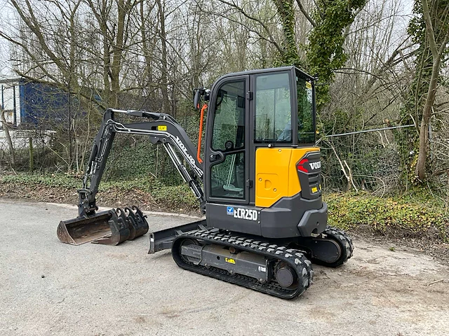 2023 volvo ecr25d minigraafmachine - afbeelding 23 van  37