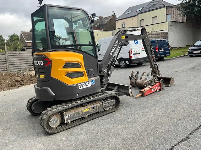 2023 volvo ecr25dfl minigraafmachine - afbeelding 24 van  28