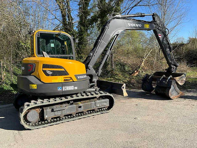 2023 volvo ecr88d pro - compact graafmachine - afbeelding 1 van  40