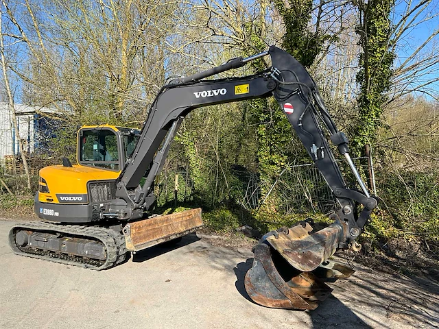 2023 volvo ecr88d pro - compact graafmachine - afbeelding 3 van  40