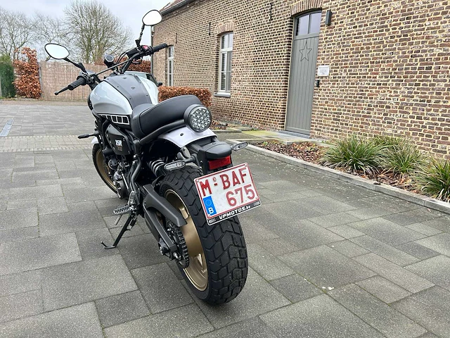 2023-yamaha - xsr 700 - motorfiets - afbeelding 7 van  14