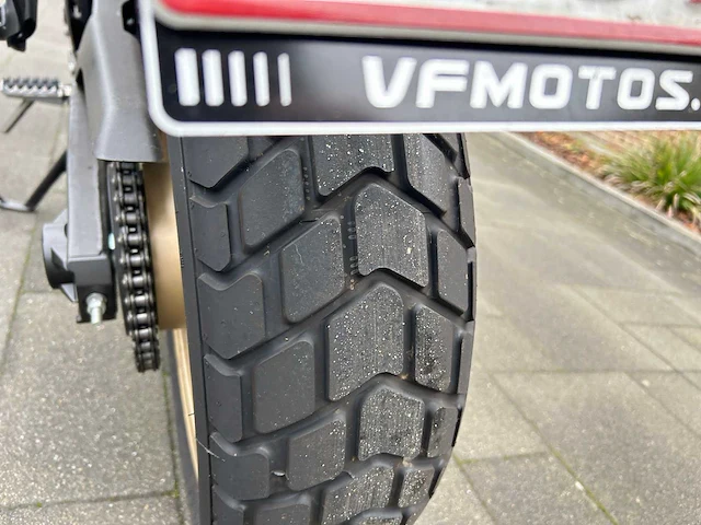 2023-yamaha - xsr 700 - motorfiets - afbeelding 9 van  14
