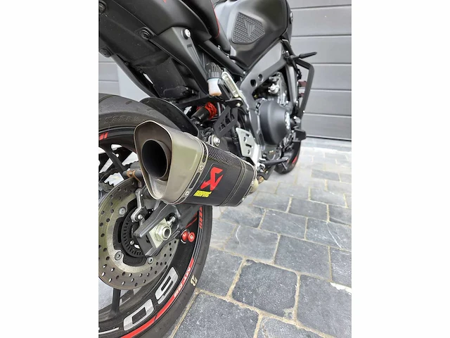 2023 yamaha rn69 mtn890 motorfiets - afbeelding 21 van  26