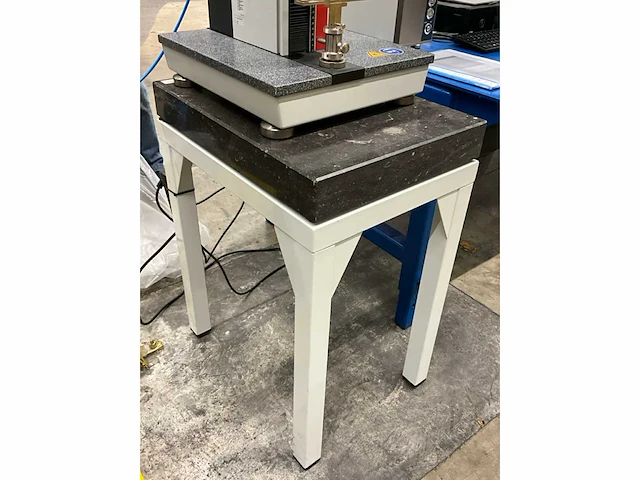 2023 zwick/roell retroline 2.5 kn zwicki materiaaltester - afbeelding 4 van  9