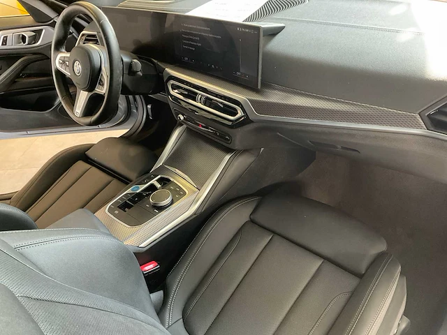 2024 bmw i4 edrive40 schadewagen personenauto - afbeelding 20 van  30