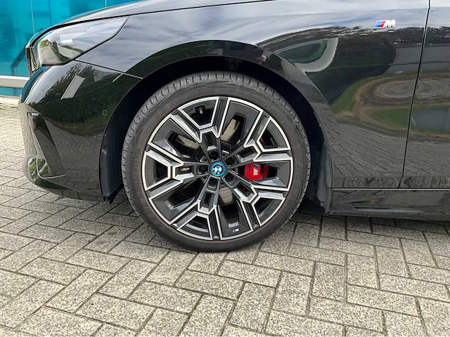 2024 bmw i5 edrive40 m pakket - afbeelding 4 van  55