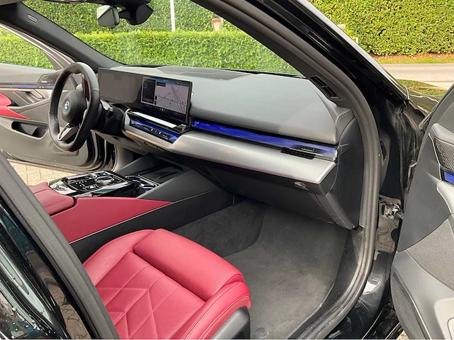 2024 bmw i5 edrive40 m pakket - afbeelding 15 van  55