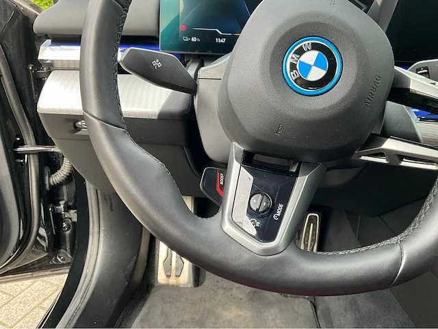 2024 bmw i5 edrive40 m pakket - afbeelding 18 van  55