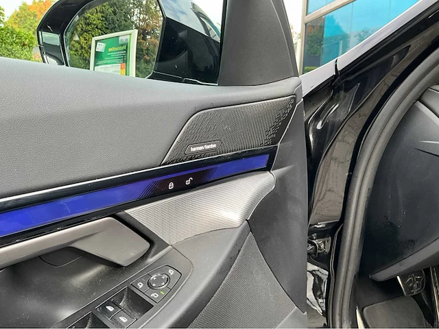 2024 bmw i5 edrive40 m pakket - afbeelding 32 van  55