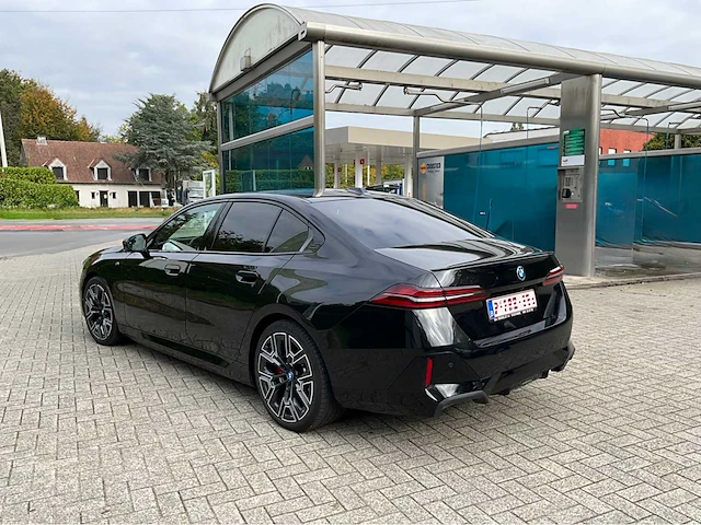 2024 bmw i5 edrive40 m pakket - afbeelding 55 van  55