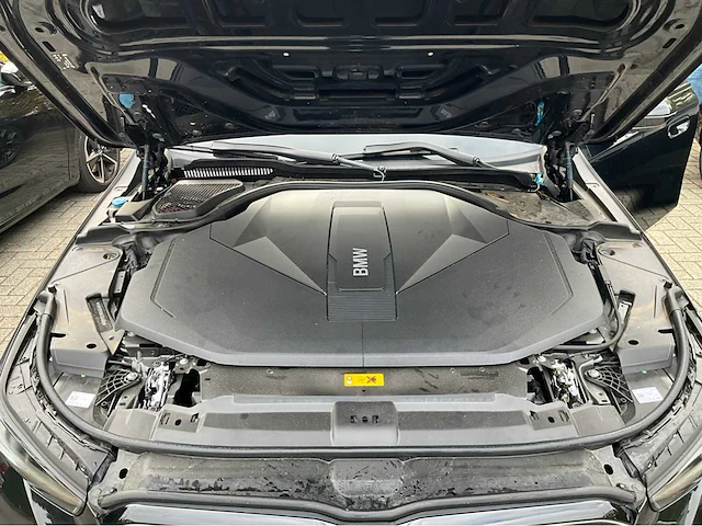 2024 bmw i5 edrive40 m pakket - afbeelding 8 van  55