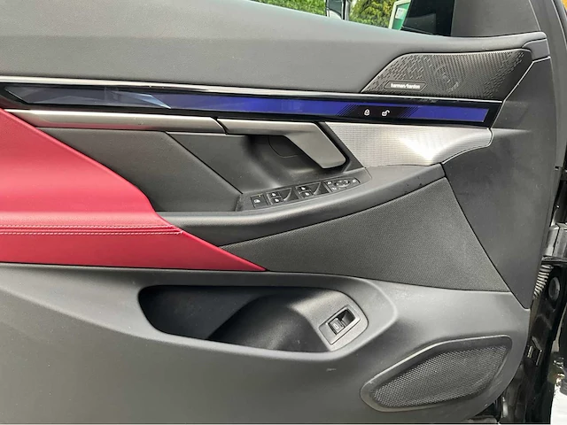 2024 bmw i5 edrive40 m pakket - afbeelding 17 van  55