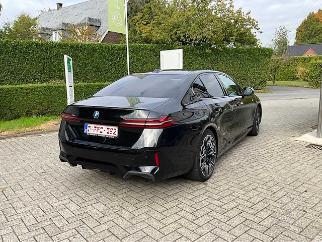 2024 bmw i5 edrive40 m pakket - afbeelding 45 van  55