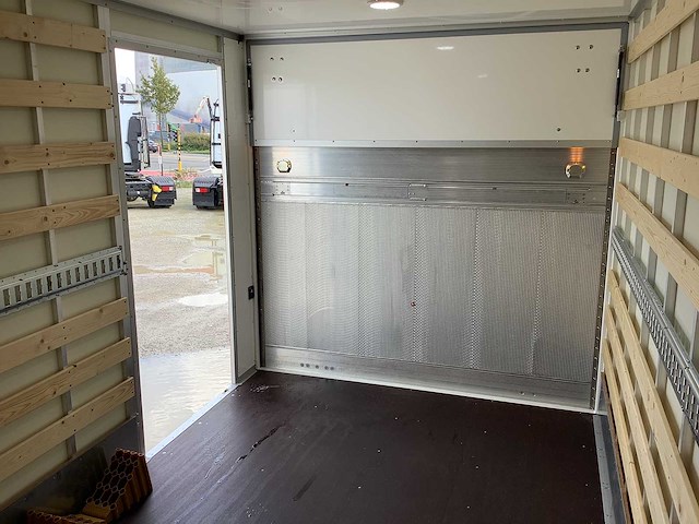 2024 byd etm 6 elektrische vrachtwagen - afbeelding 10 van  15