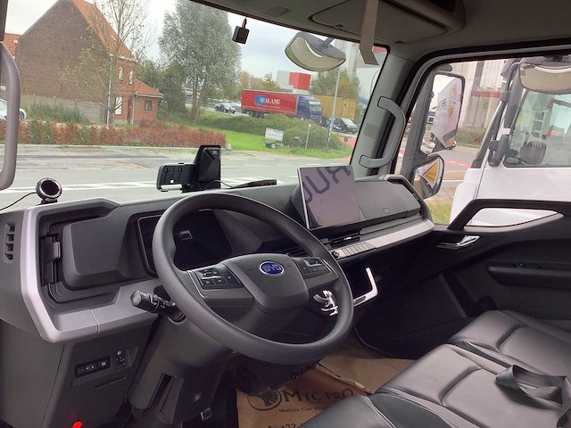 2024 byd etm 6 elektrische vrachtwagen - afbeelding 13 van  15