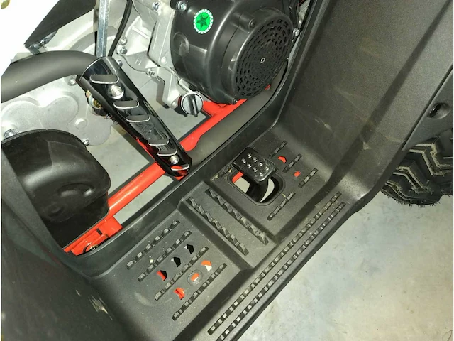 2024 commander 200cc quad - afbeelding 17 van  29