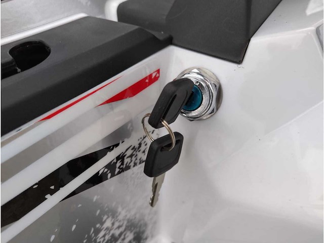 2024 commander 200cc quad - afbeelding 13 van  29