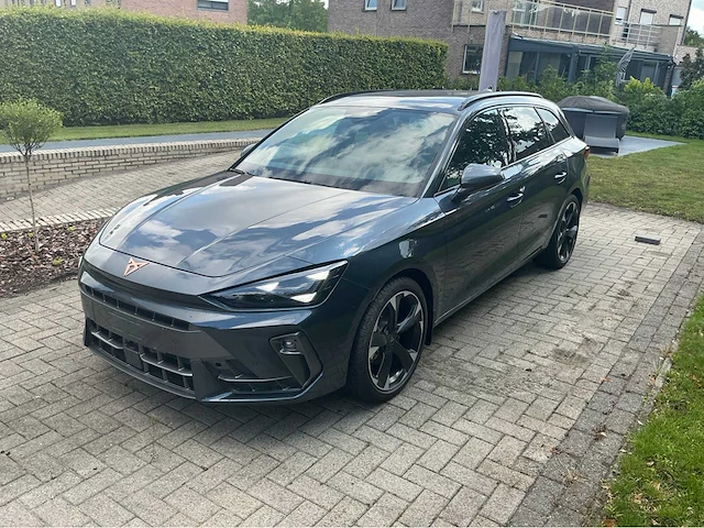 2024 cupra leon sportstourer break personenwagen - afbeelding 1 van  25