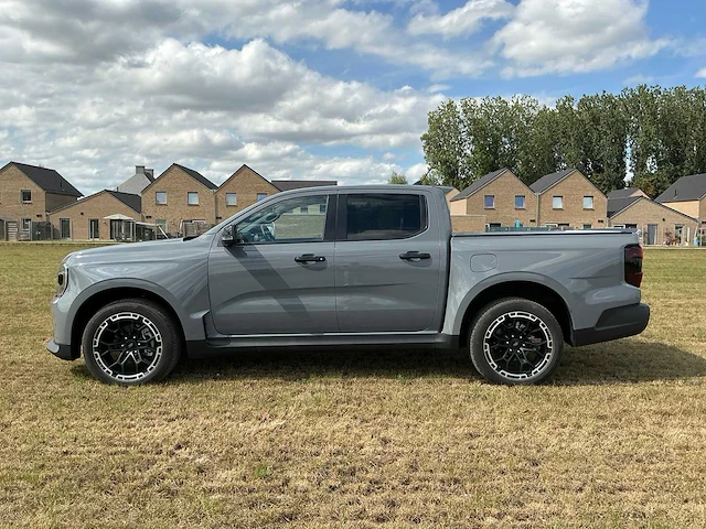 2024 edward davies (ford) ranger ms rt personenauto - afbeelding 12 van  40