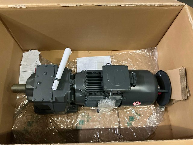 2024 innomotics elektromotor - afbeelding 1 van  5