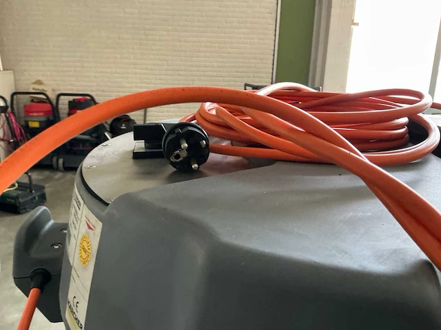 2024 kärcher ivr-l 200/24 tc dp industriële stofzuiger - afbeelding 17 van  30