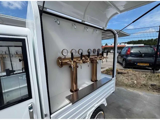 2024 mobiele tapwagen ape model - elektrisch - afbeelding 17 van  21