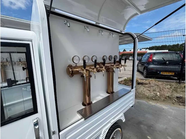 2024 mobiele tapwagen ape model - elektrisch - afbeelding 18 van  21