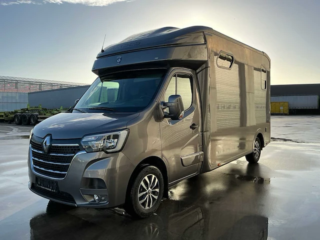 2024 paragan equistar 3 xl paardenwagen nieuw - afbeelding 1 van  69
