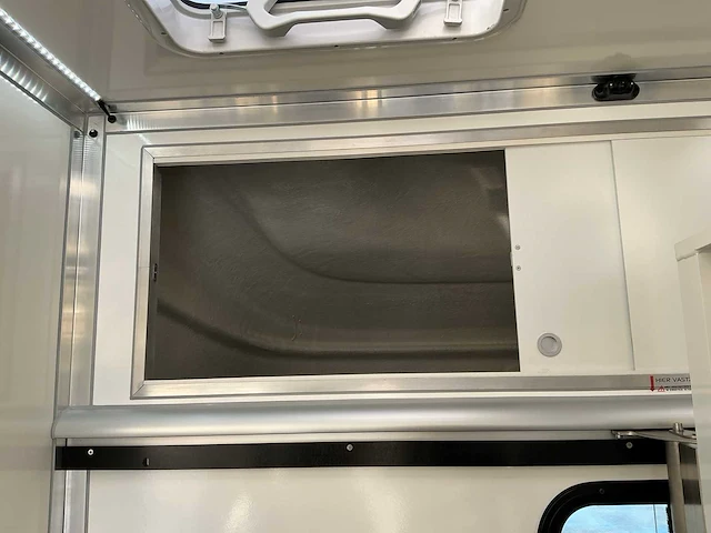 2024 paragan equistar 3 xl paardenwagen nieuw - afbeelding 46 van  69