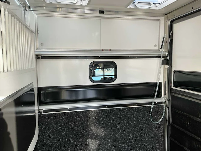 2024 paragan equistar 3 xl paardenwagen nieuw - afbeelding 50 van  69