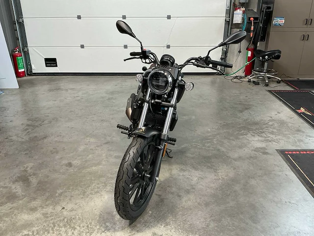 2024 qj motor srv125 - afbeelding 12 van  28