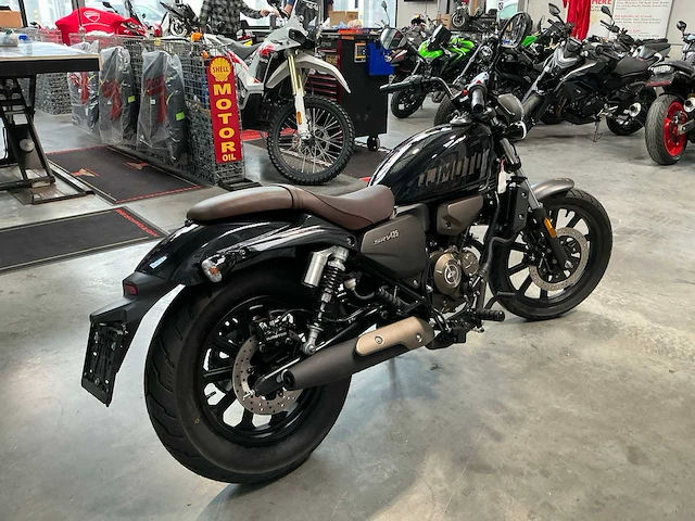 2024 qj motor srv125 - afbeelding 24 van  28