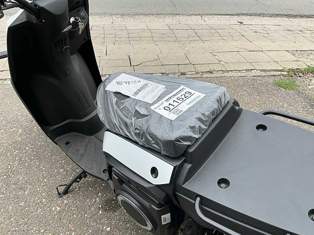 2024 silence s02a elektrische scooter - afbeelding 6 van  27
