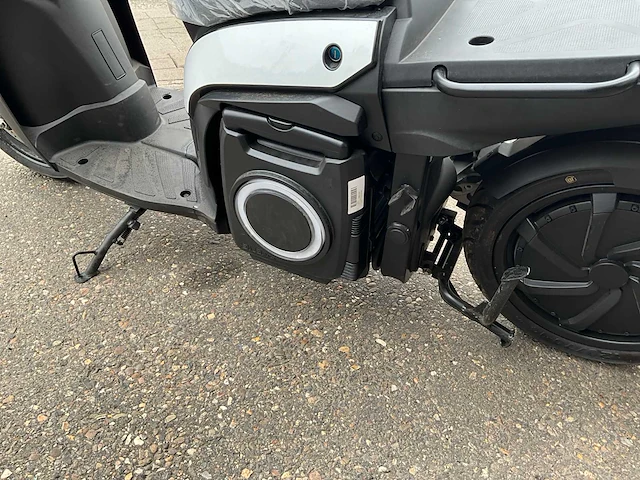 2024 silence s02a elektrische scooter - afbeelding 7 van  27