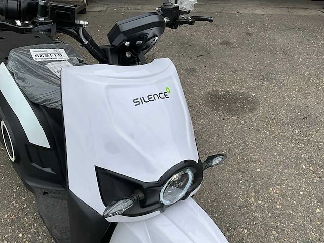 2024 silence s02a elektrische scooter - afbeelding 25 van  27