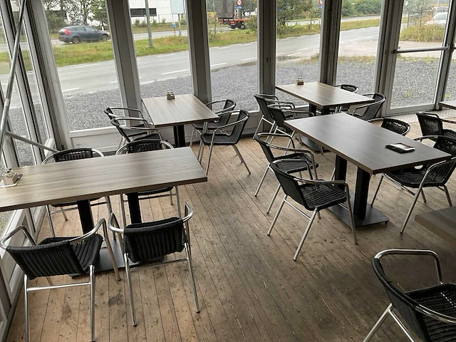 2024 terrastafel restauranttafels + 32 stoelen - afbeelding 4 van  9