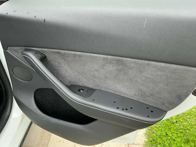 2024 tesla model y autopilot eap & fsd - afbeelding 21 van  56