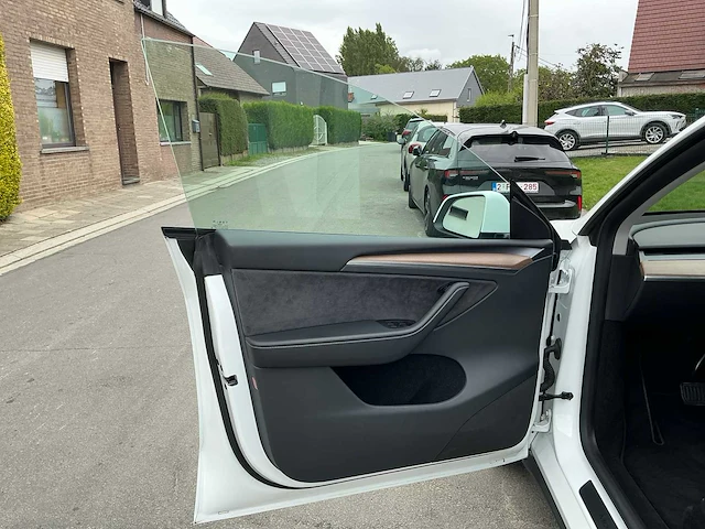 2024 tesla model y autopilot eap & fsd - afbeelding 56 van  56