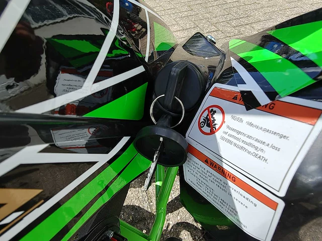 2024 ultra motocross 49cc quad - afbeelding 10 van  11