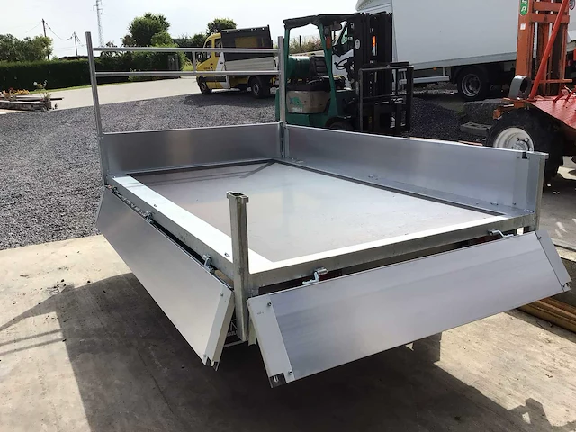2024 vdm trailer bed - verwijderbare zijpanelen - afbeelding 3 van  20