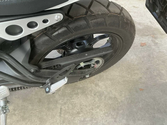 2024 yamaha xsr125 mtm125-c - afbeelding 3 van  31