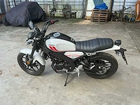 2024 yamaha xsr125 mtm125-c - afbeelding 28 van  31