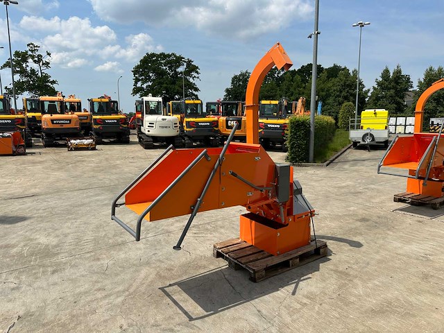 2025 - dc/eu20 - houthakselaar - afbeelding 3 van  8