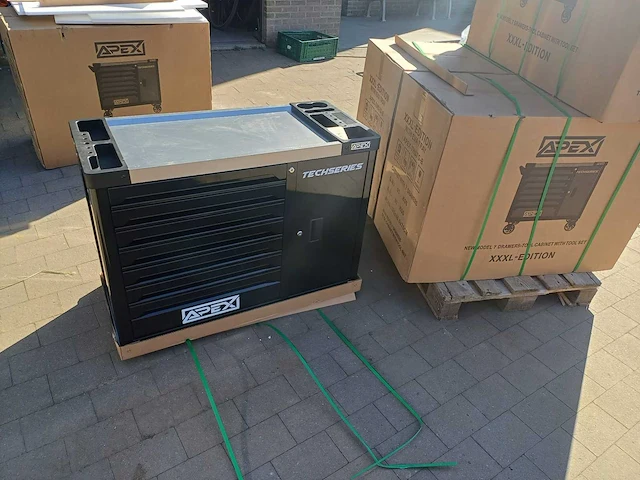 2025 apex xxxl edition gereedschapswagen - afbeelding 1 van  15