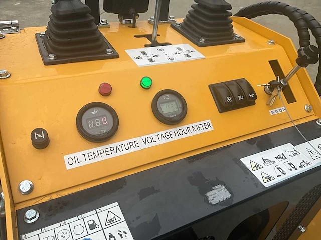 2025 captok ck36c compacte schranklader - afbeelding 5 van  16